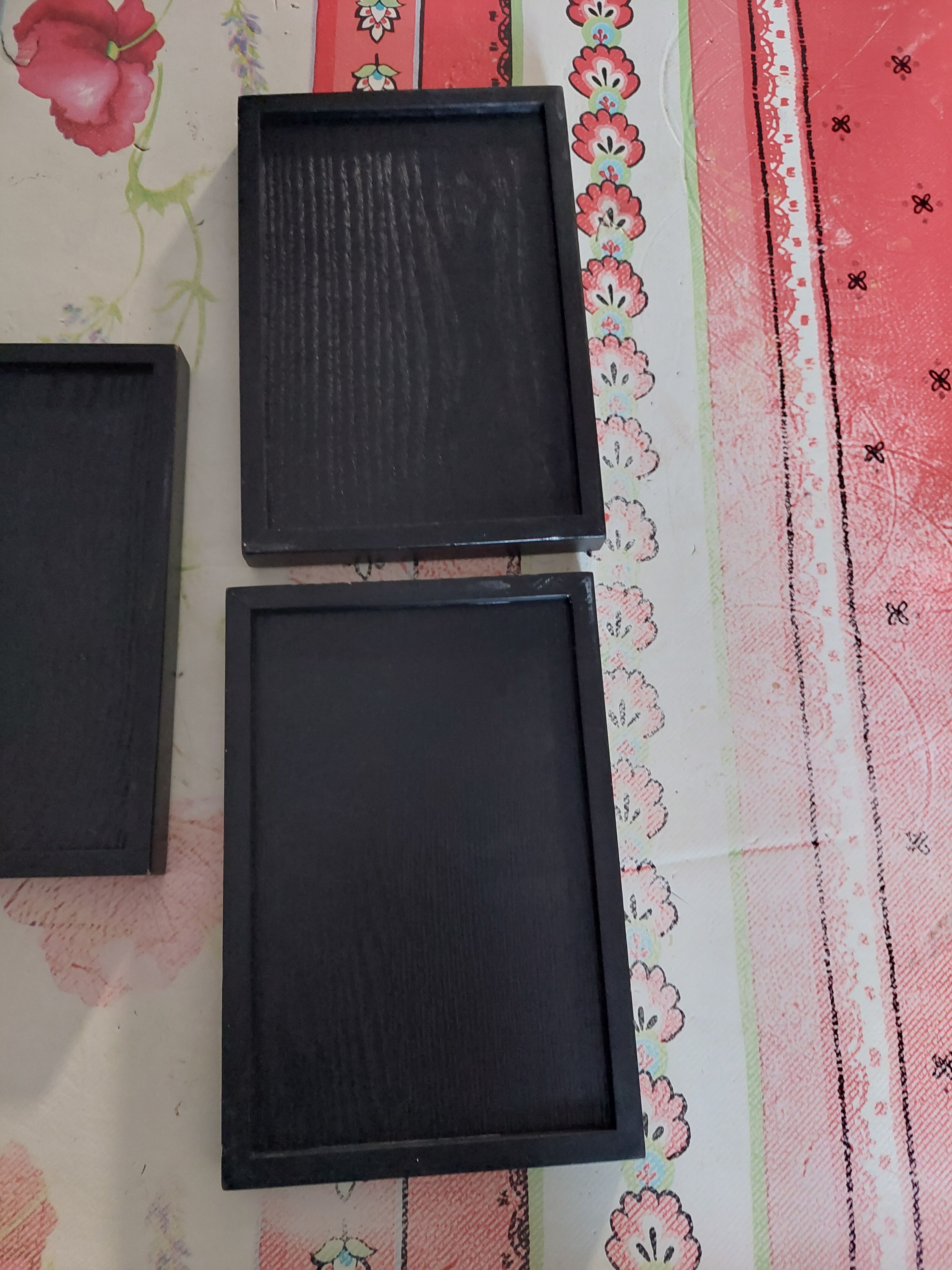 Set of 5 used rectangular wooden serving trays