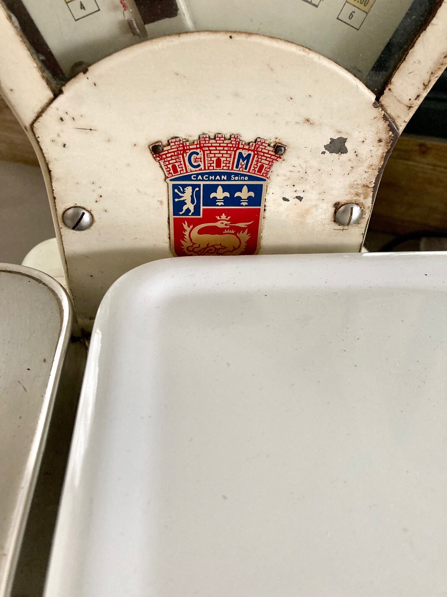 Old baker's scale