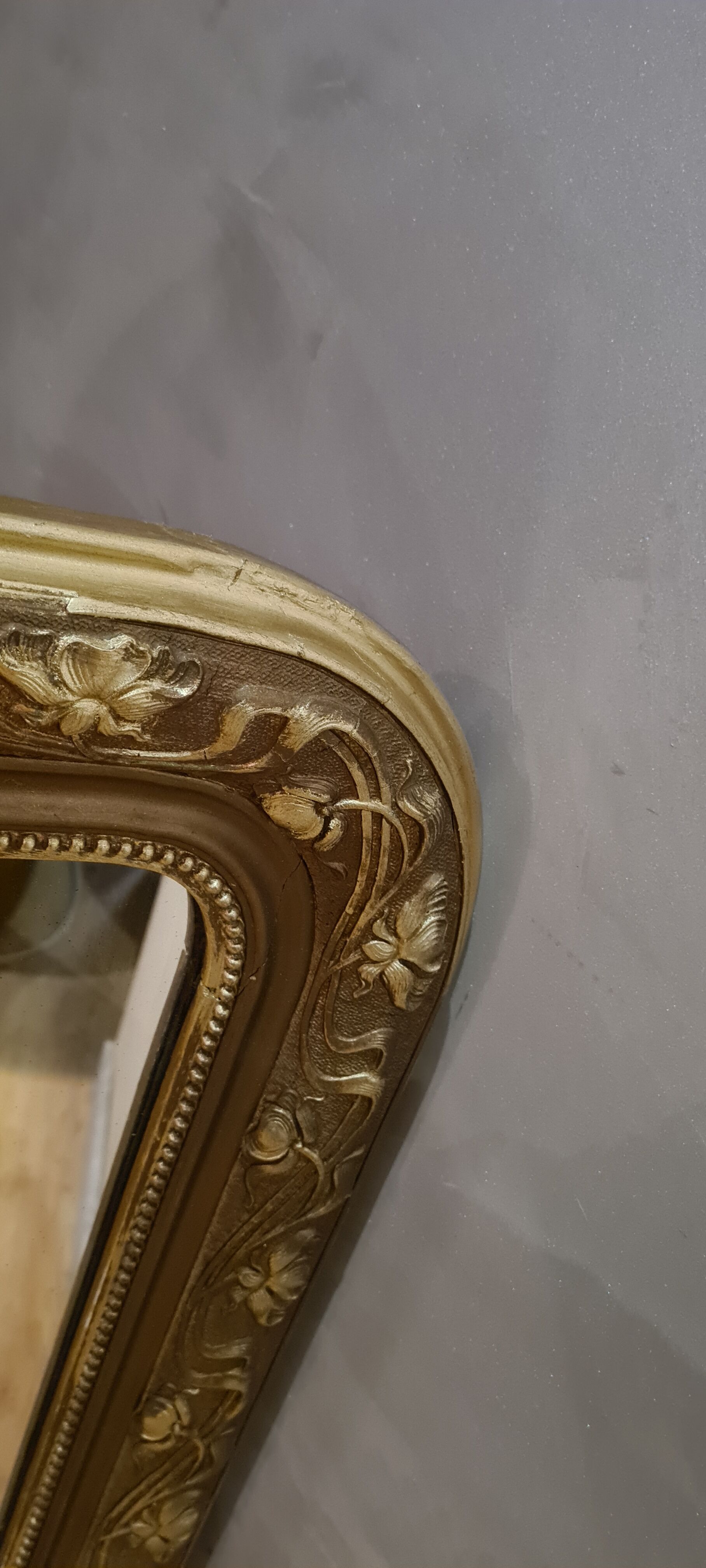Mirror 1900 louis philippe in gilded wood 103x75cm