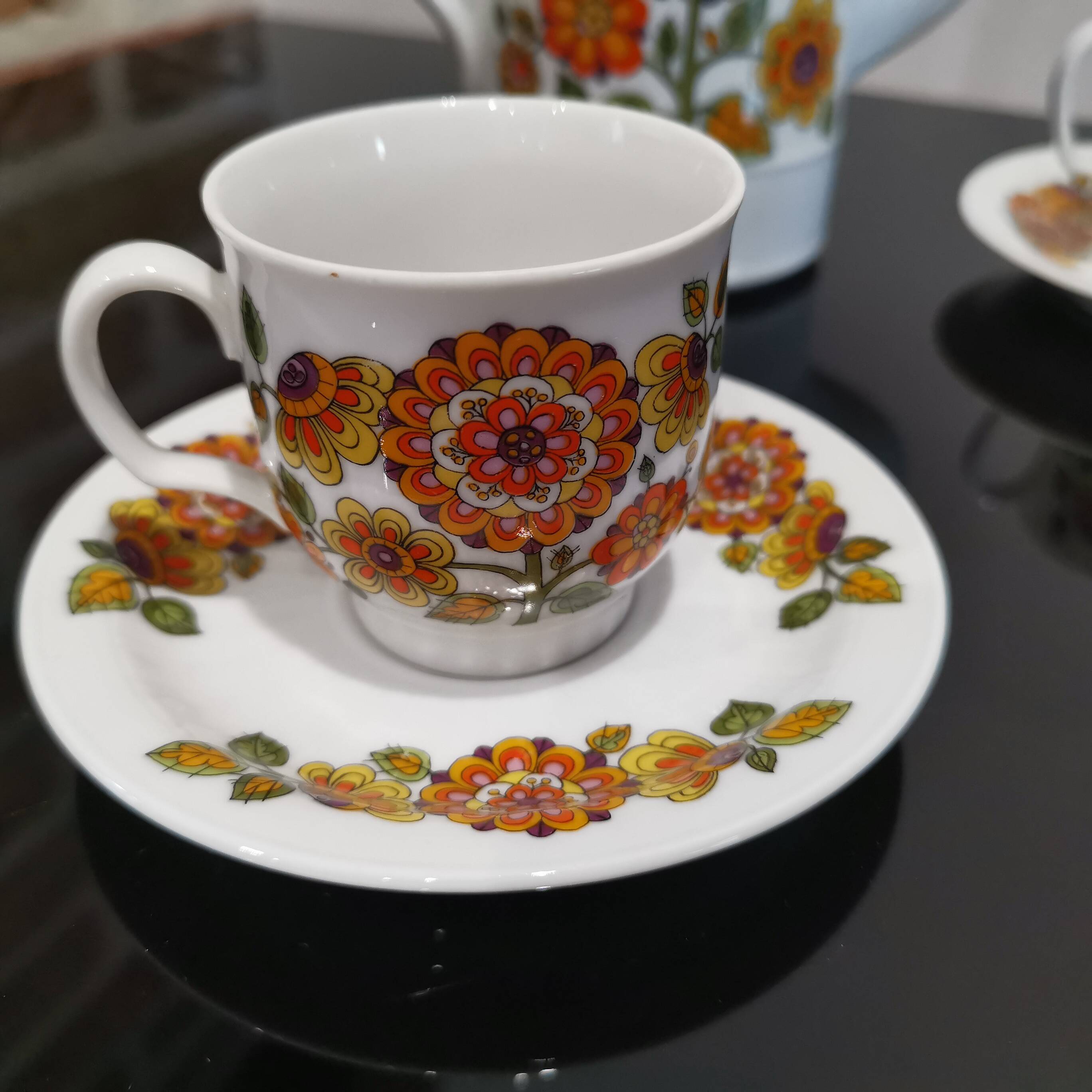Porcelain coffee service Model Regina Bavaria Germany Vintage70'S