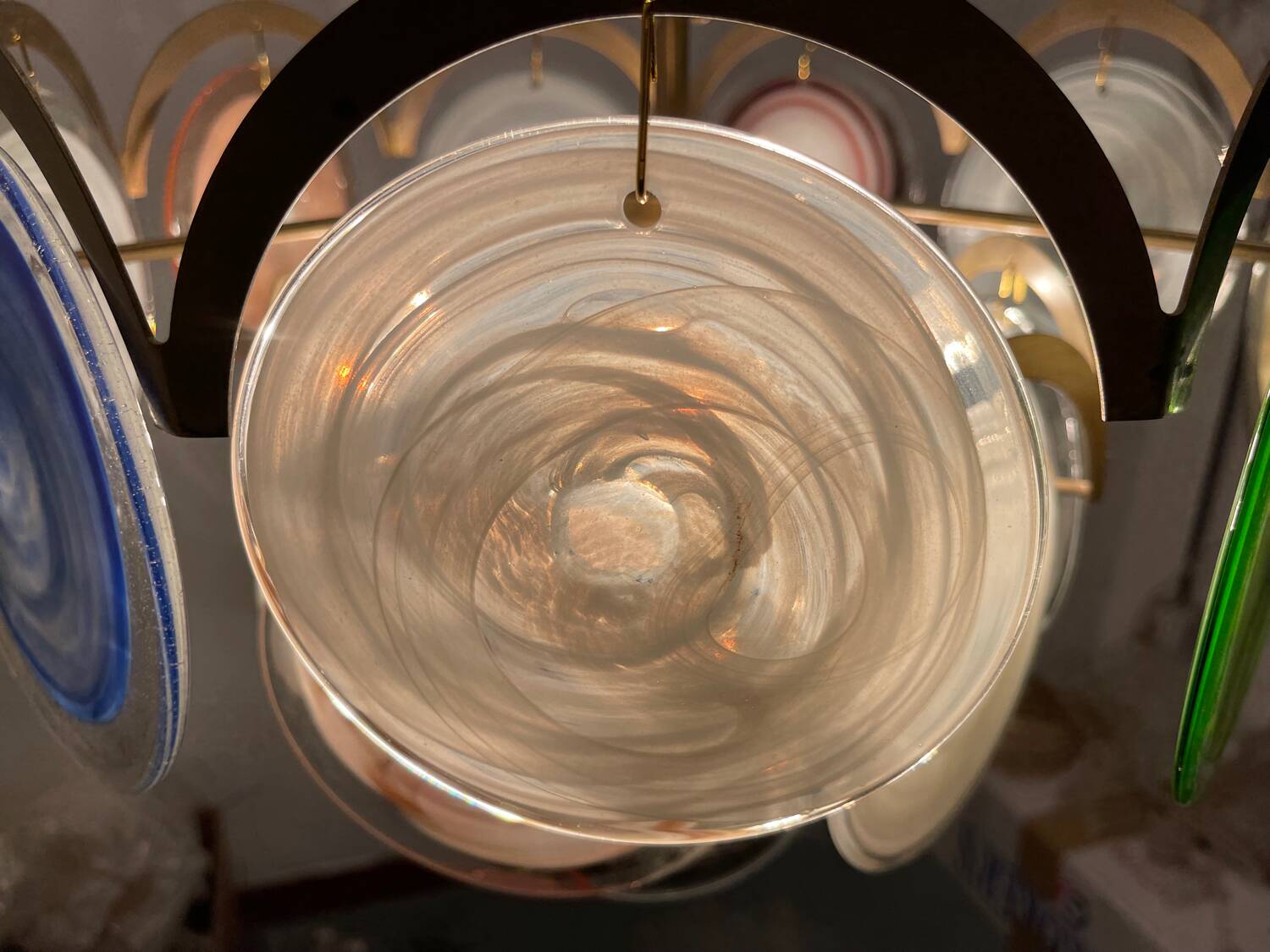 Lustre à disque en verre de Murano de l'ère spatiale, années 1970