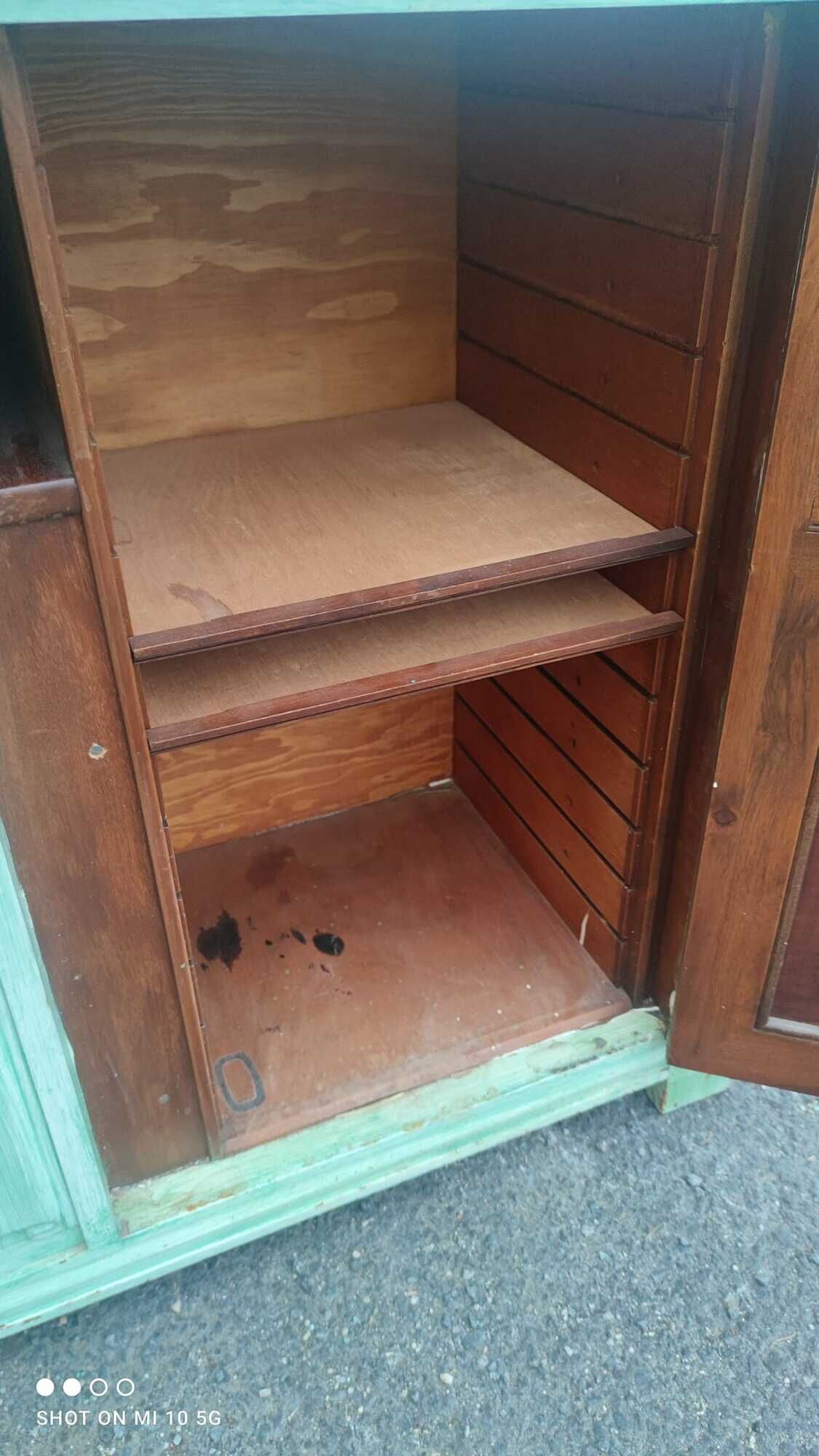 Buffet in painted and patinated mahogany wood dating from the late nineteenth century