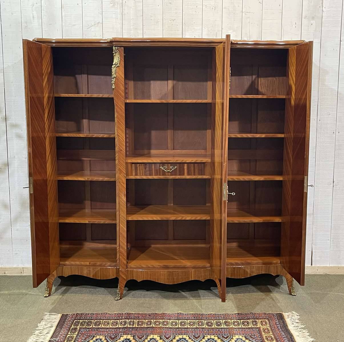 Louis XV style 3-door wardrobe in oak and rosewood - 1970s