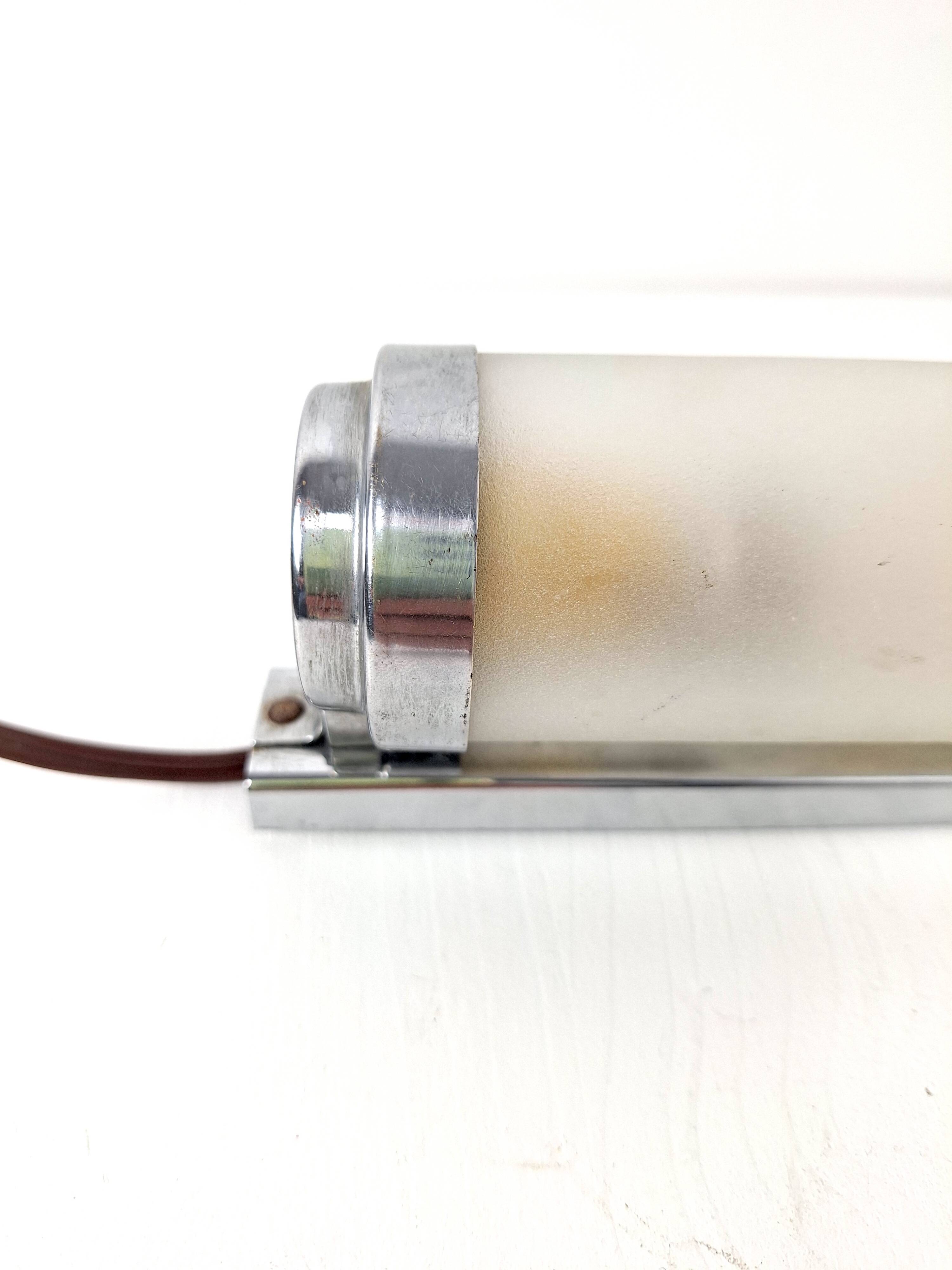 Applique tube chrome vintage