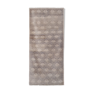 Vintage midcentury karapinar floral brown wool rug