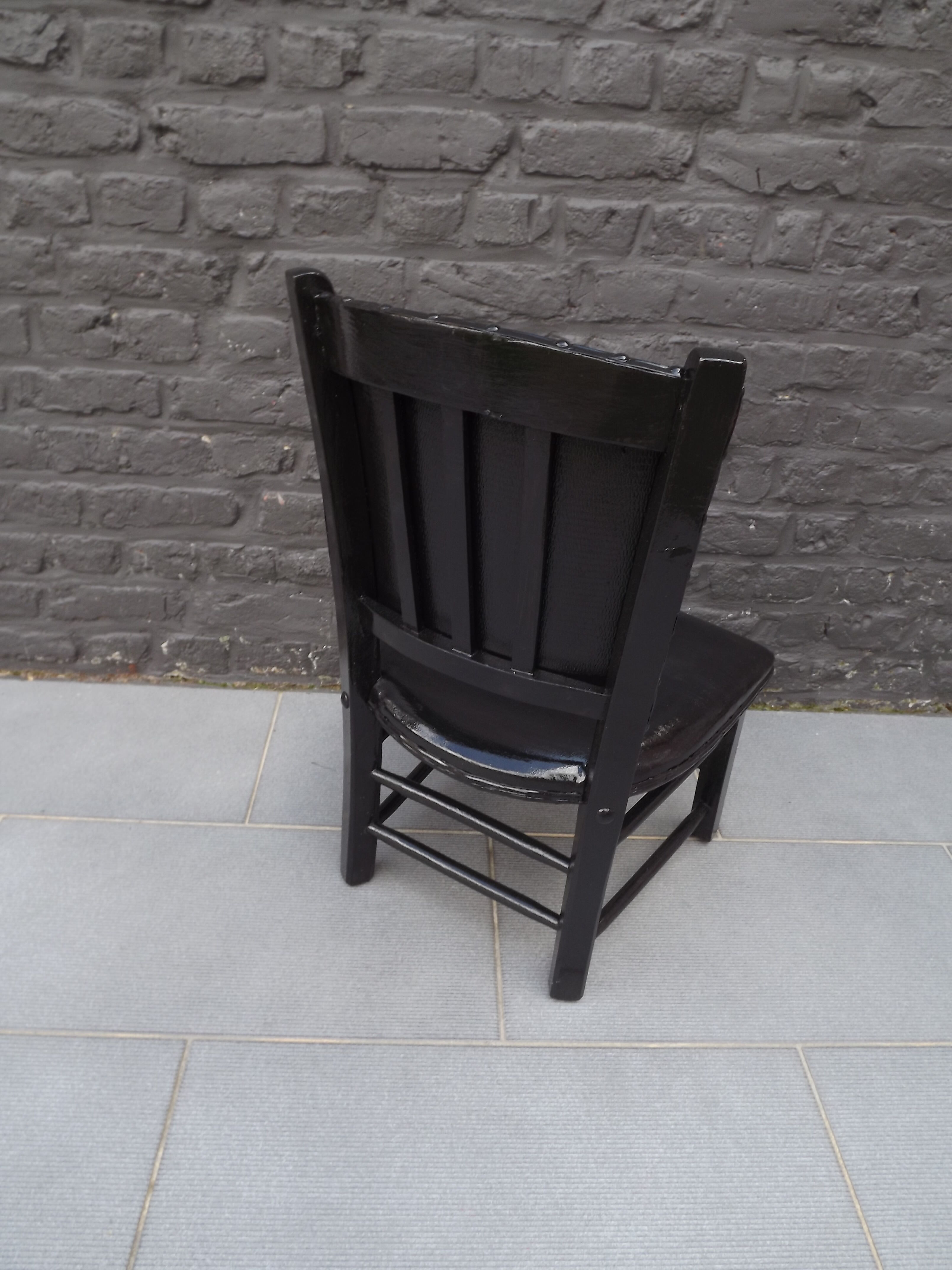 Industrial vintage black 60' kid Chair