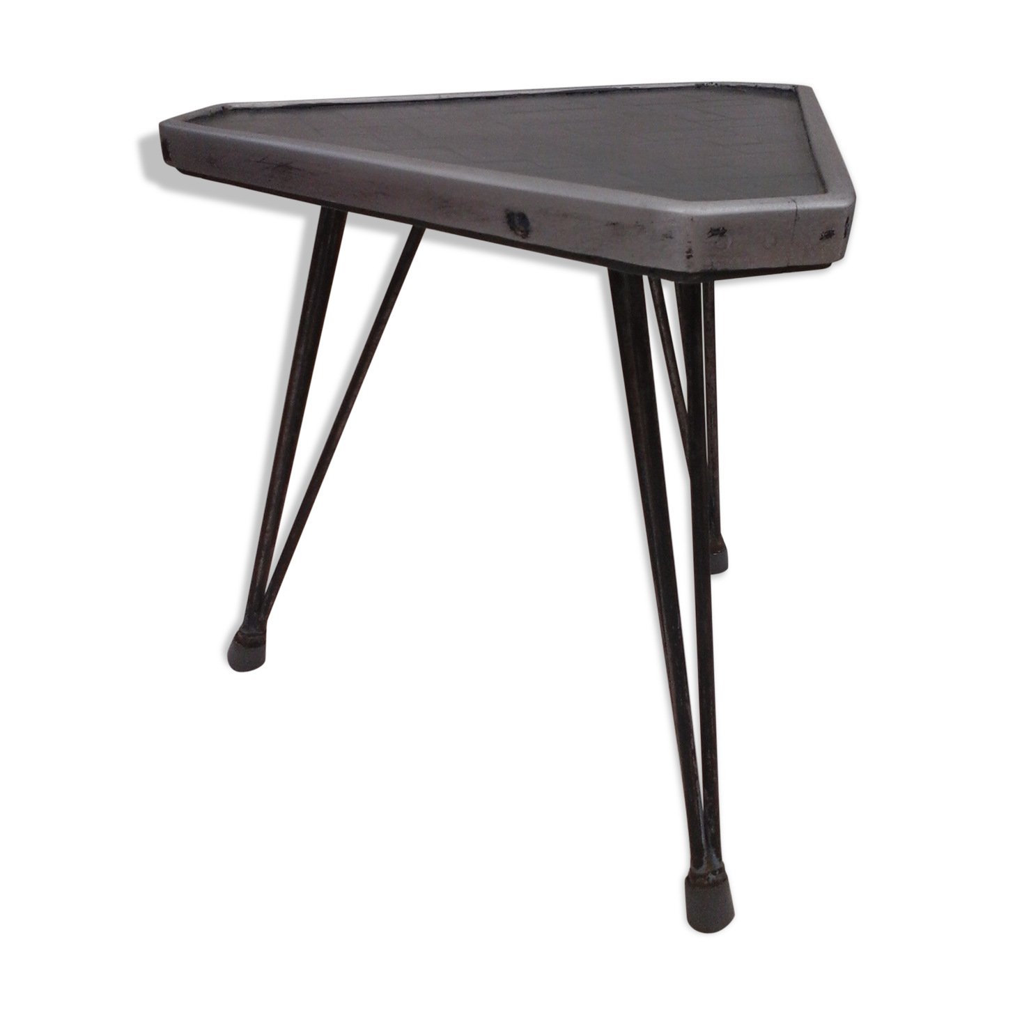 Triangular coffee table 50's