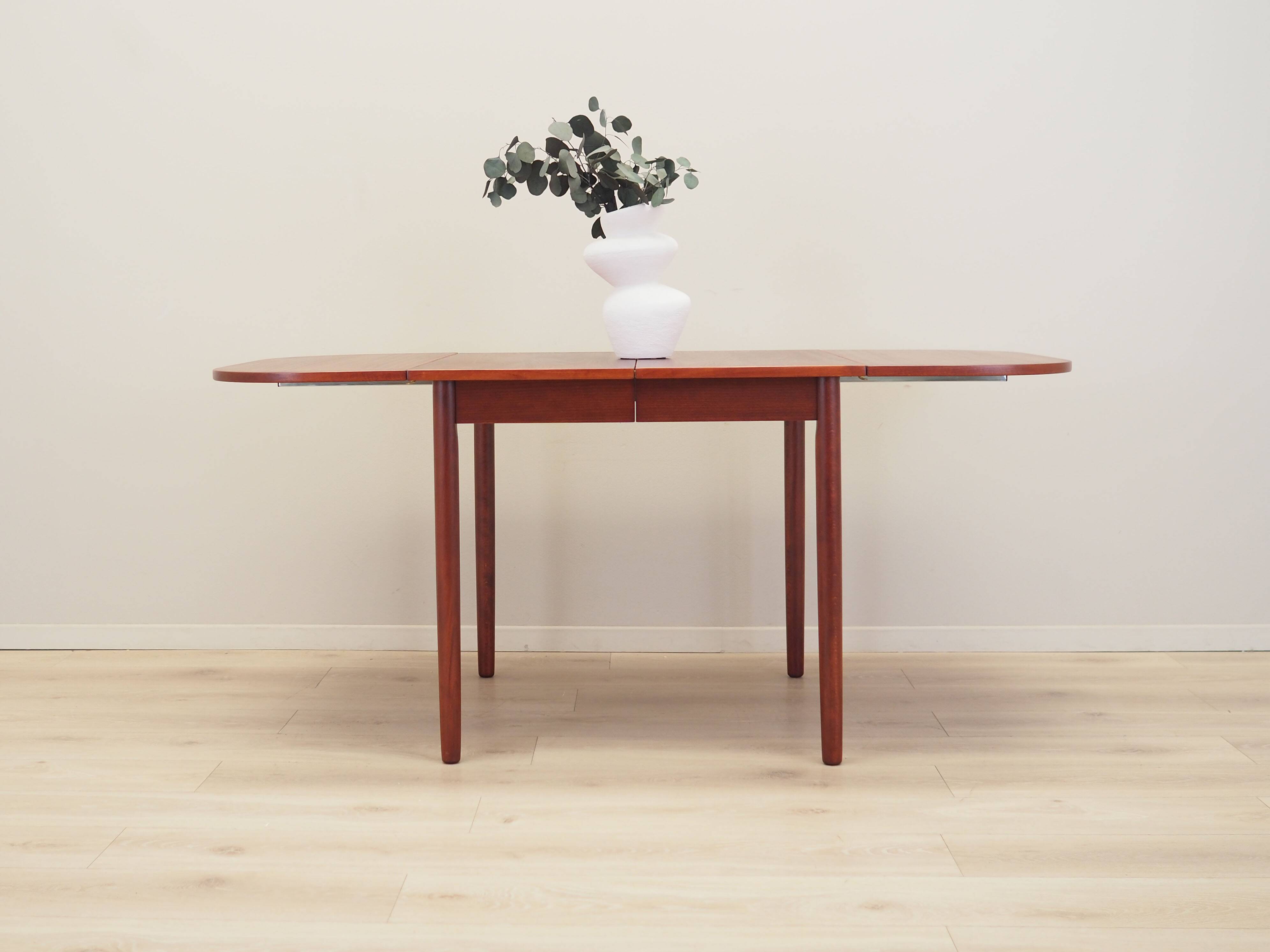 Mahogany table, Danish design, 1970s, production: Denmark