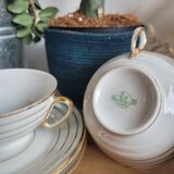 Set of 2 porcelain cups with saucers