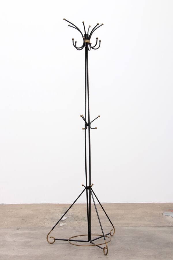 Porte-manteau français en fer forgé à la main par Jean Royère, 1960