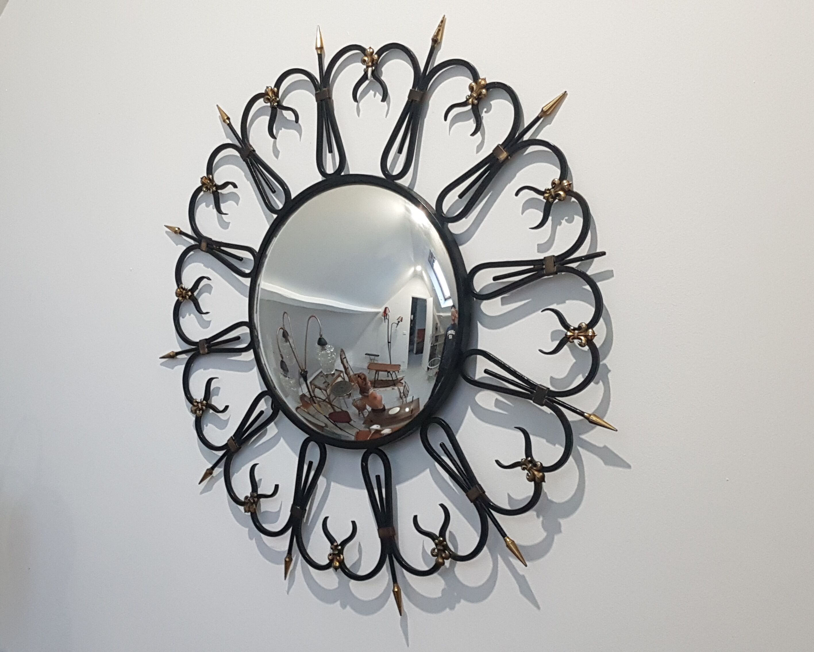 Witch's eye mirror - 68cm