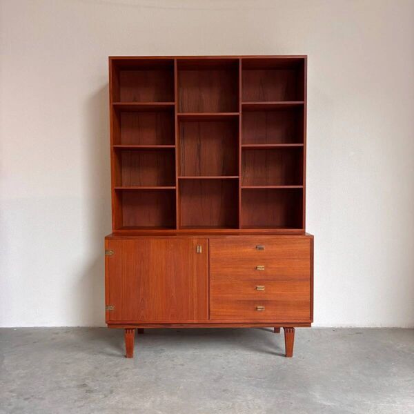 Bibliothèque vintage - armoire murale en teck Peter Løvig