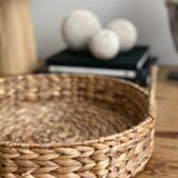 Round top in vintage braided rattan