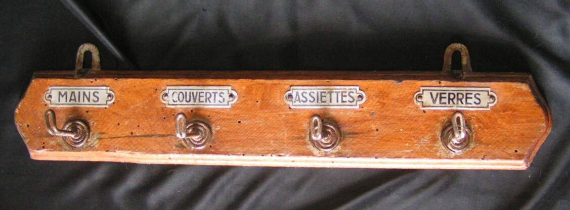 Wooden wall towel rack