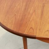 Round G-Plan vintage dining table extendable 'Prestwich'