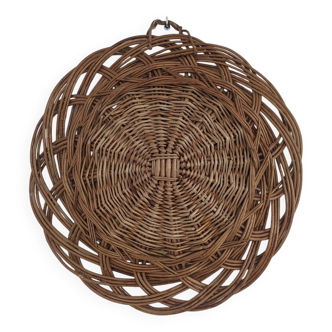 Wicker tray wall decoration