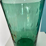 Vase en verre bullé vert