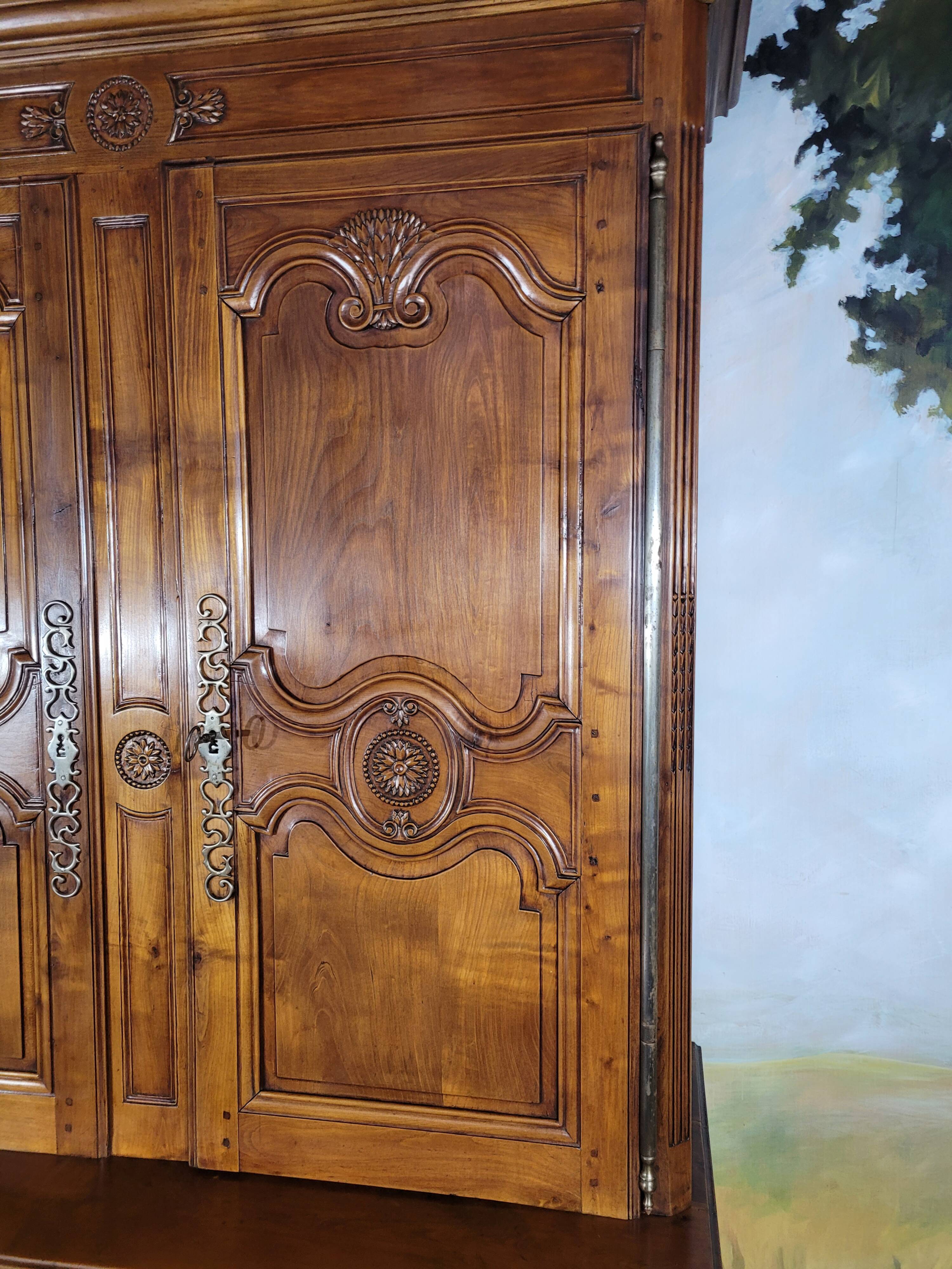 Double-body sideboard in cherry wood, Louis XV period
