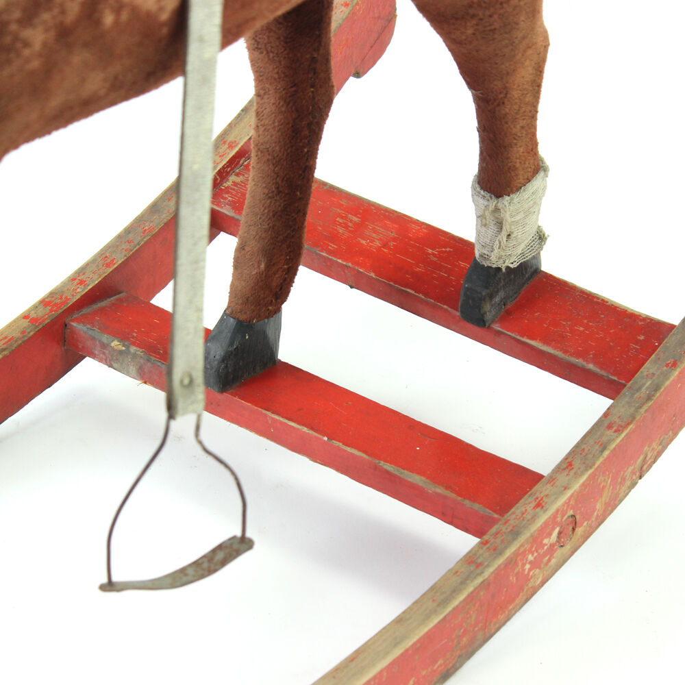 Cheval à bascule, Tchécoslovaquie vers 1920