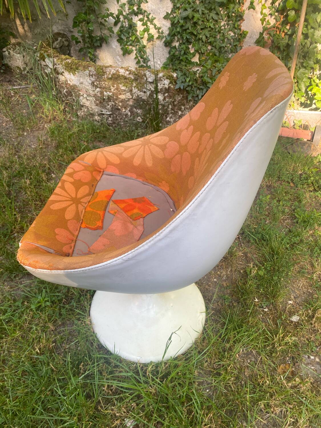 Chaise Pod Tulip  Lusch ERZEUGNIS