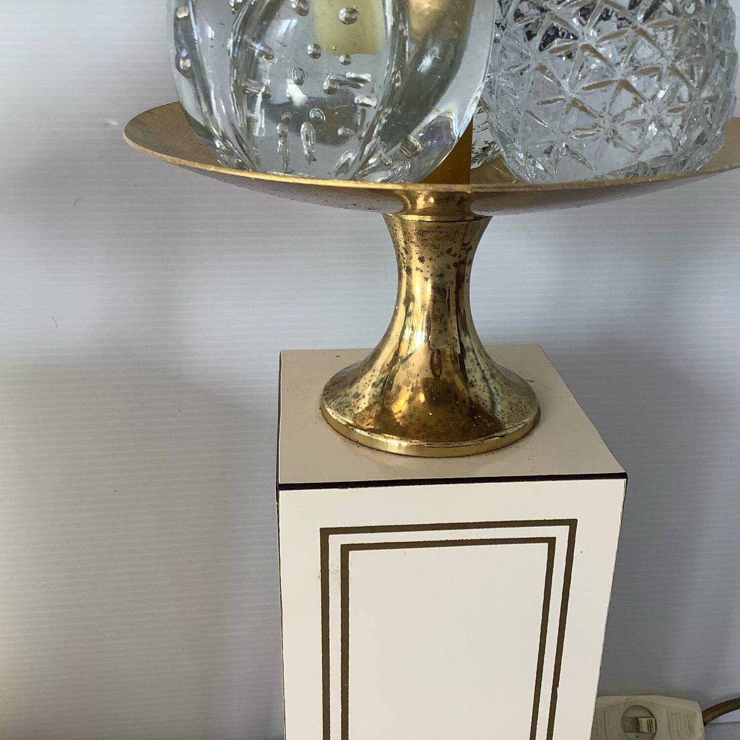 Le Dauphin Pair of Frugiere Lamps 1960-1970 Fruit Crystal Hollywood Re