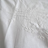 Nappe blanche  ancienne brodée main