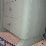 Armoire asymétrique