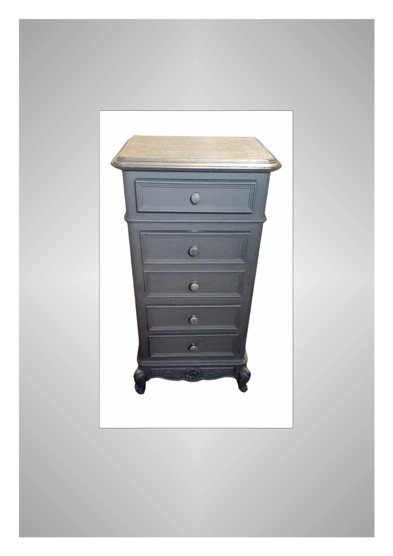 Vintage weekly chest of drawers