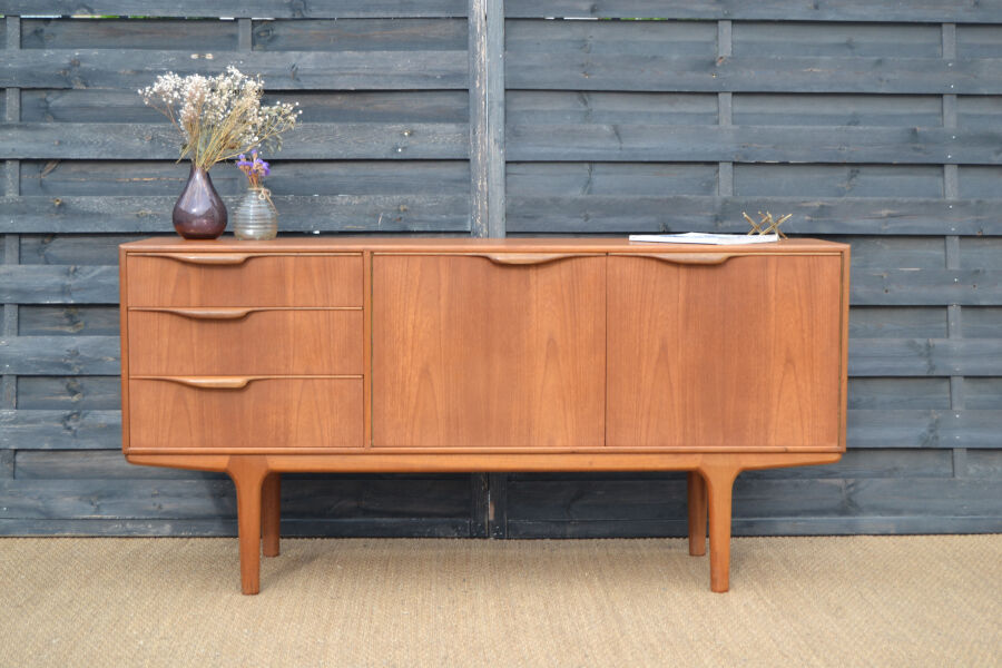 Enfilade par McIntosh * 152 cm
