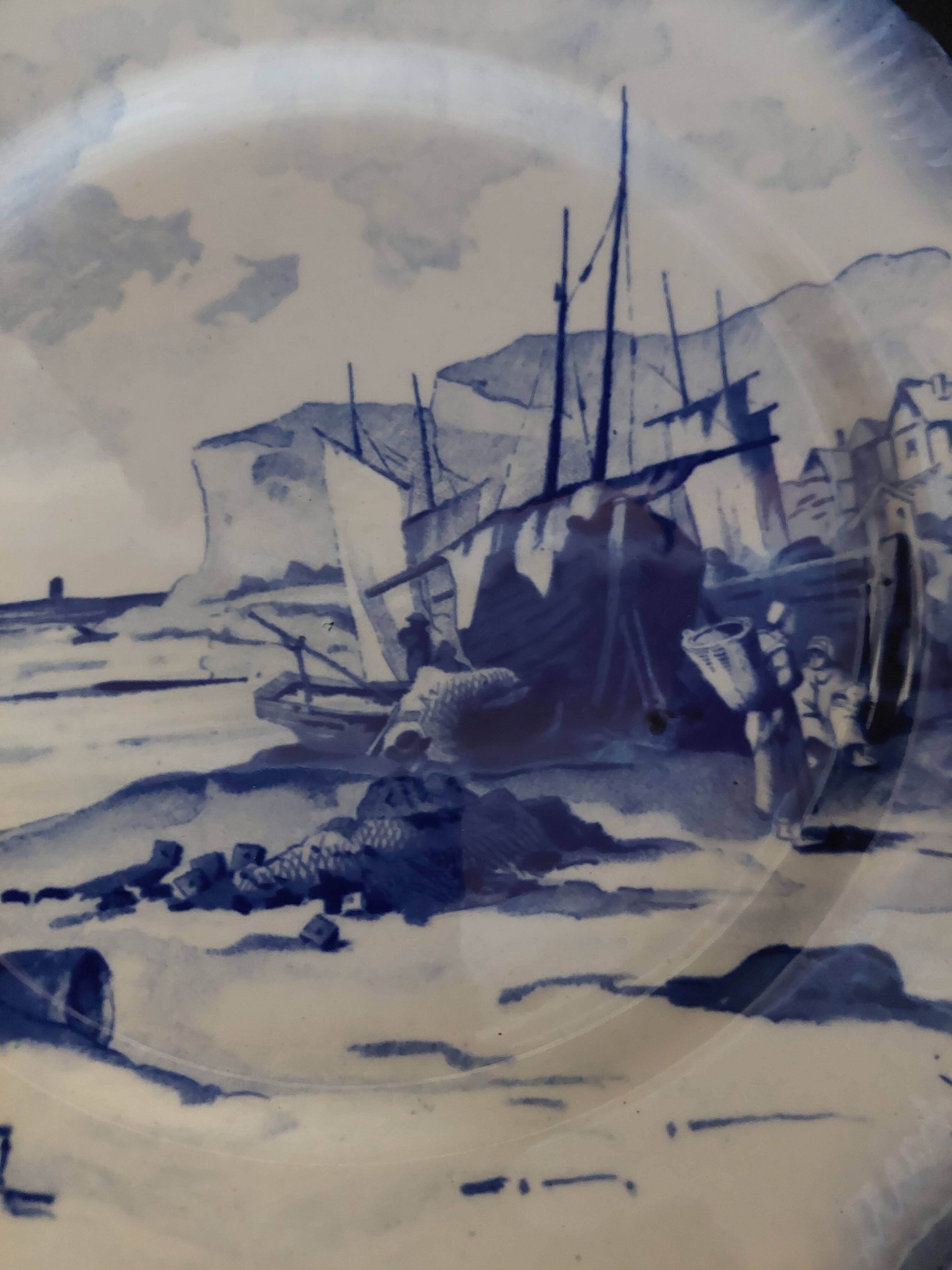 Sarreguemines earthenware plate with Marine decor late 19th century early 20th century