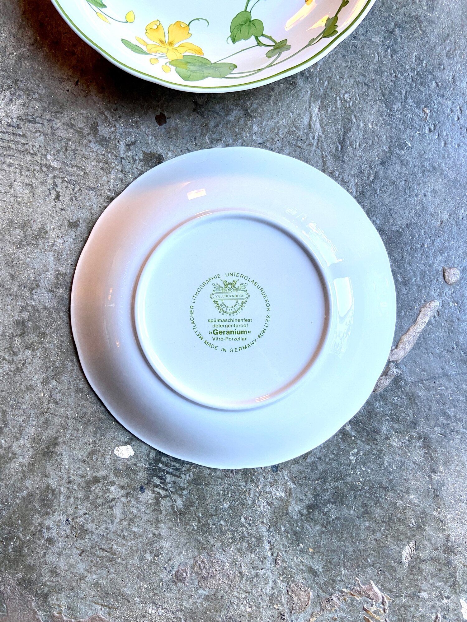 Pair of Villeroy & Boch hollow plates in glazed earthenware model Geranium