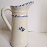 Sandstone pitcher