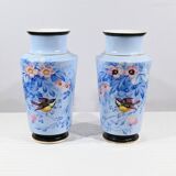 Paire de Vases en Porcelaine – Milieu XIXe