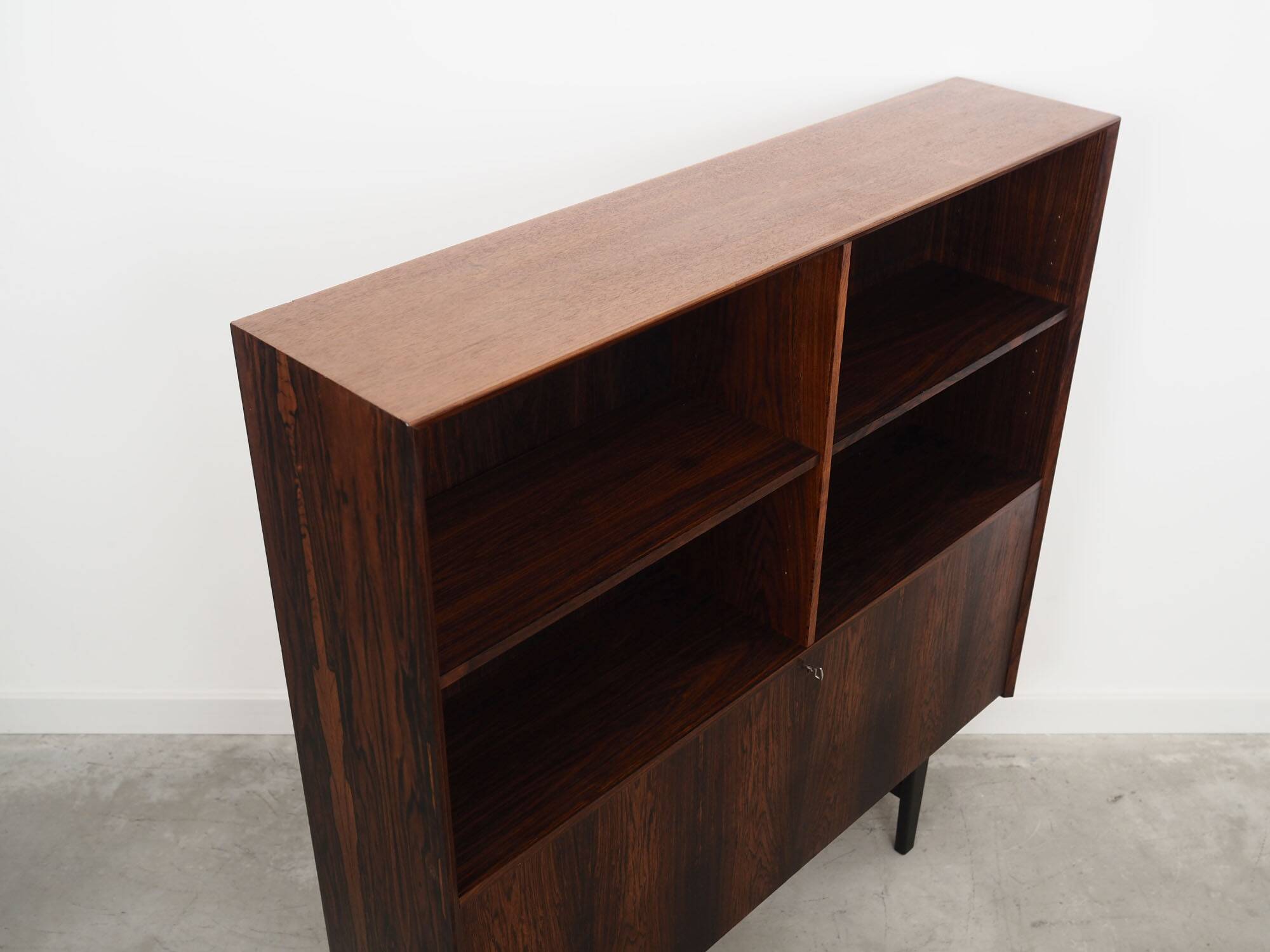 Rosewood bookcase, Danish design, 1960s, manufacturer: Brouers Møbelfabric