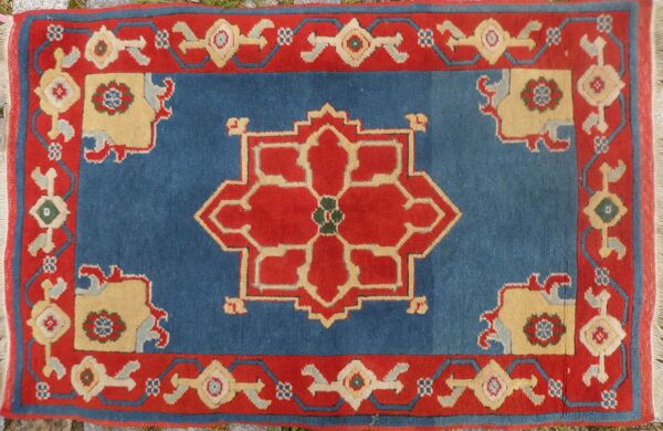 Vintage oushak rug 116x76cm