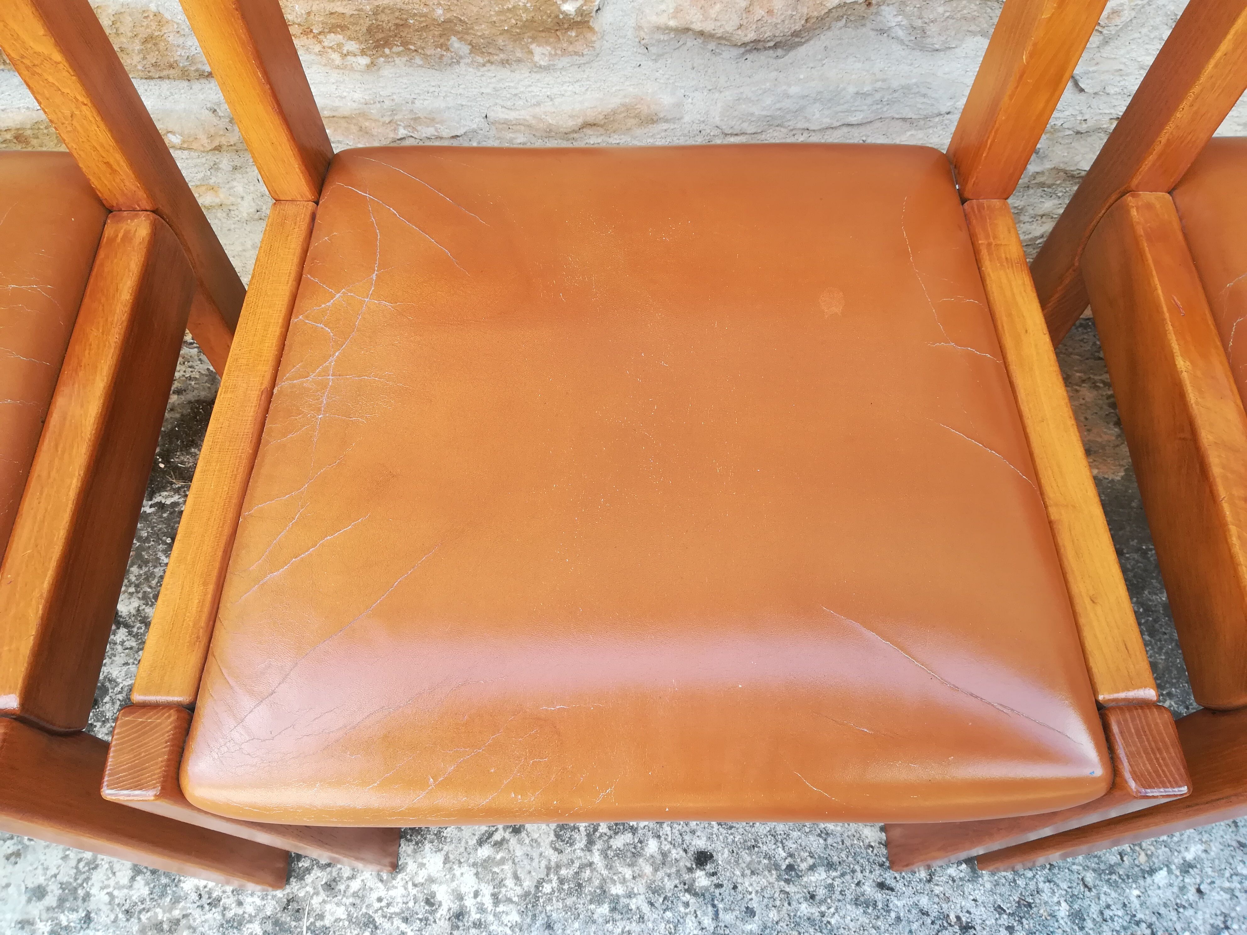Maison Regain chairs in elm and leather