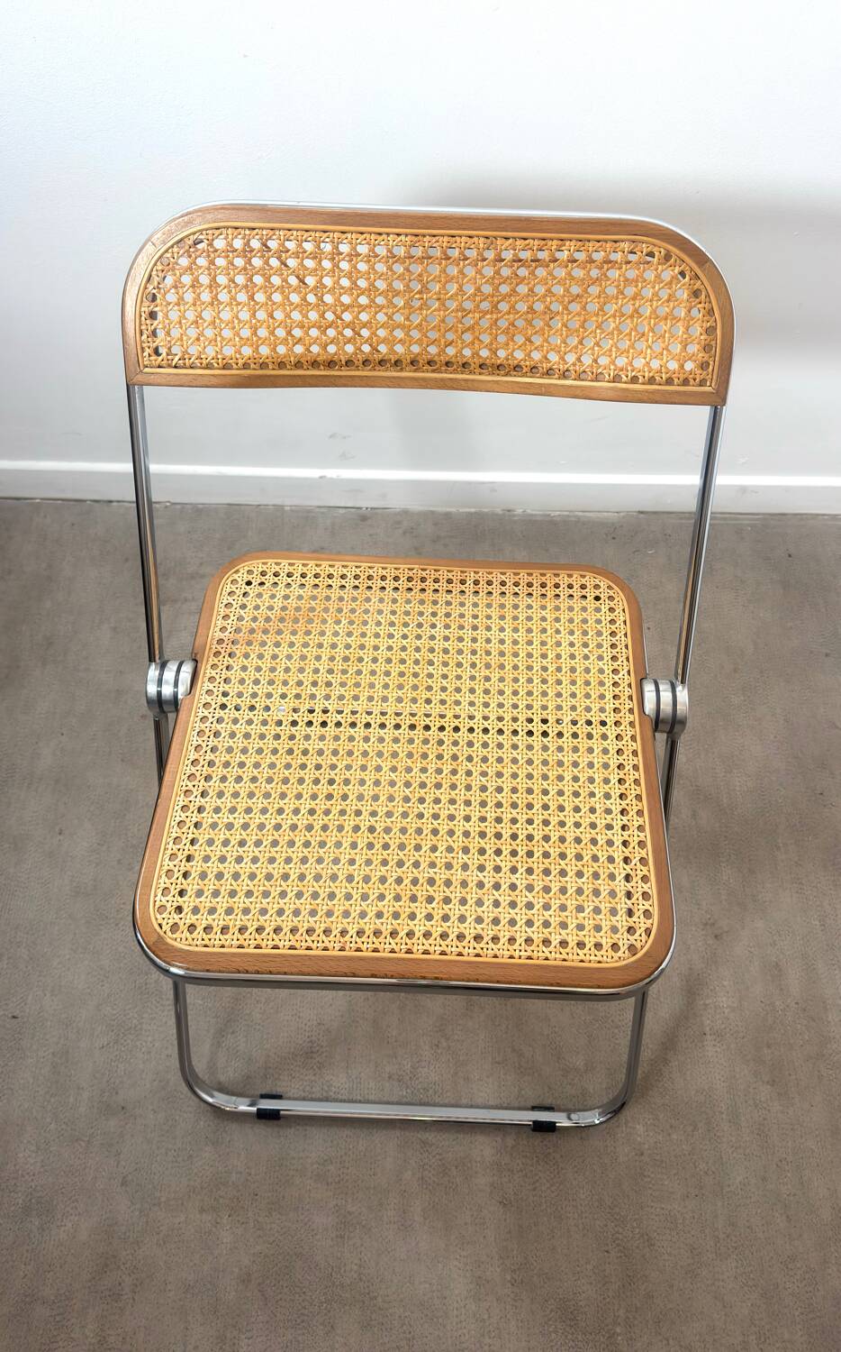 Plia folding chair by Giancarlo Piretti for Castelli – Rattan