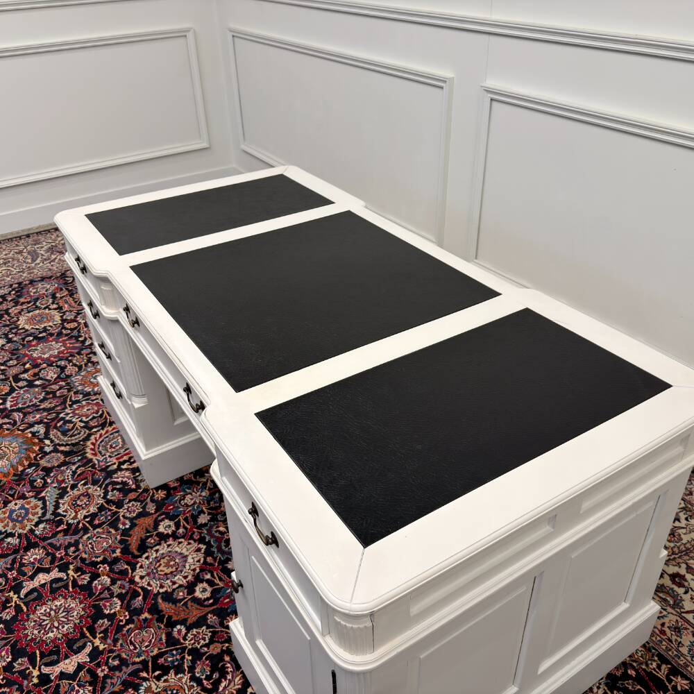 Classic English White Desk Set with Desk Chair