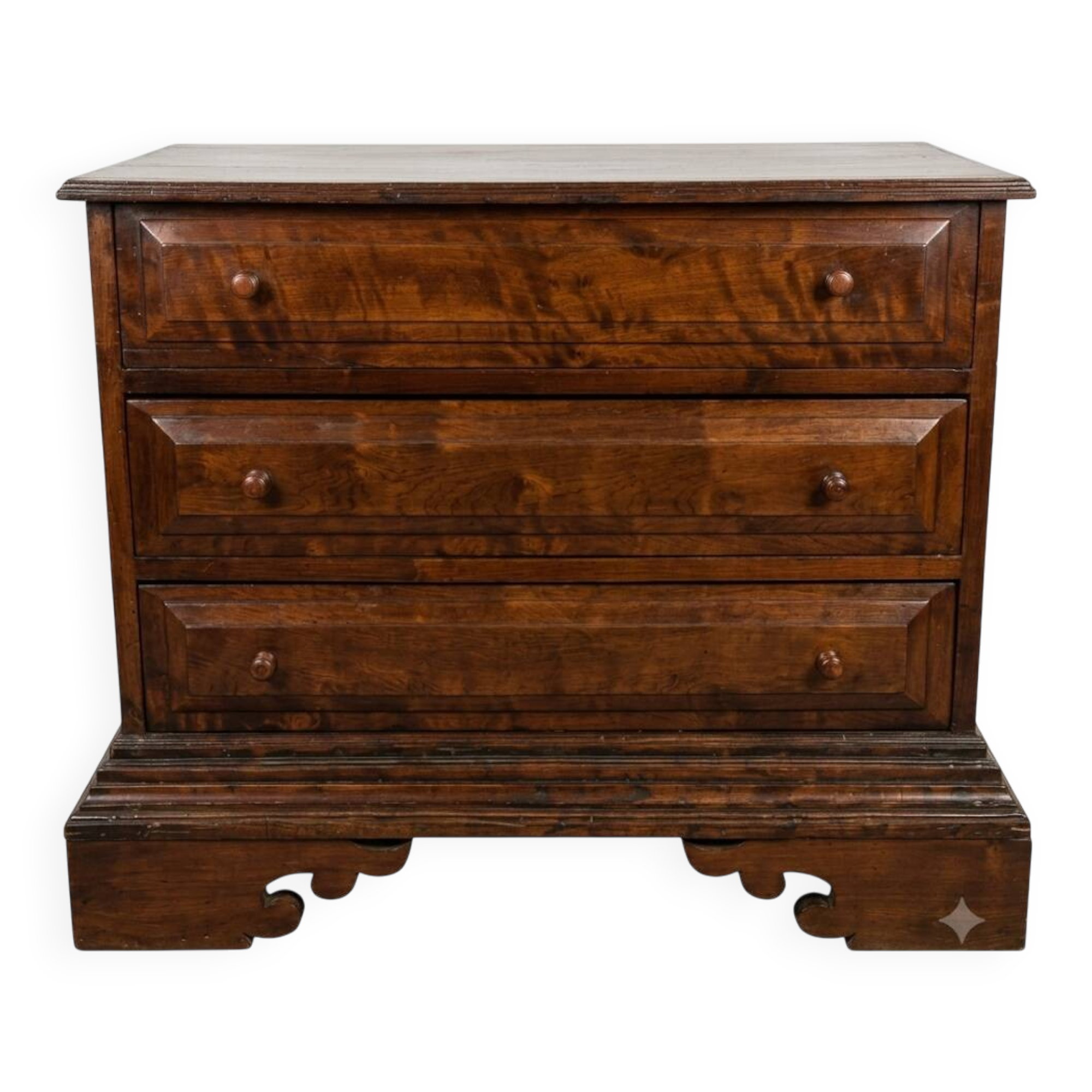 Petite commode. Petite commode d'époque.