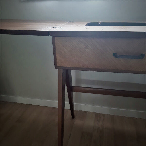 Scandinavian style compass feet desk