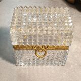 Jewelry box in cut crystal and brass