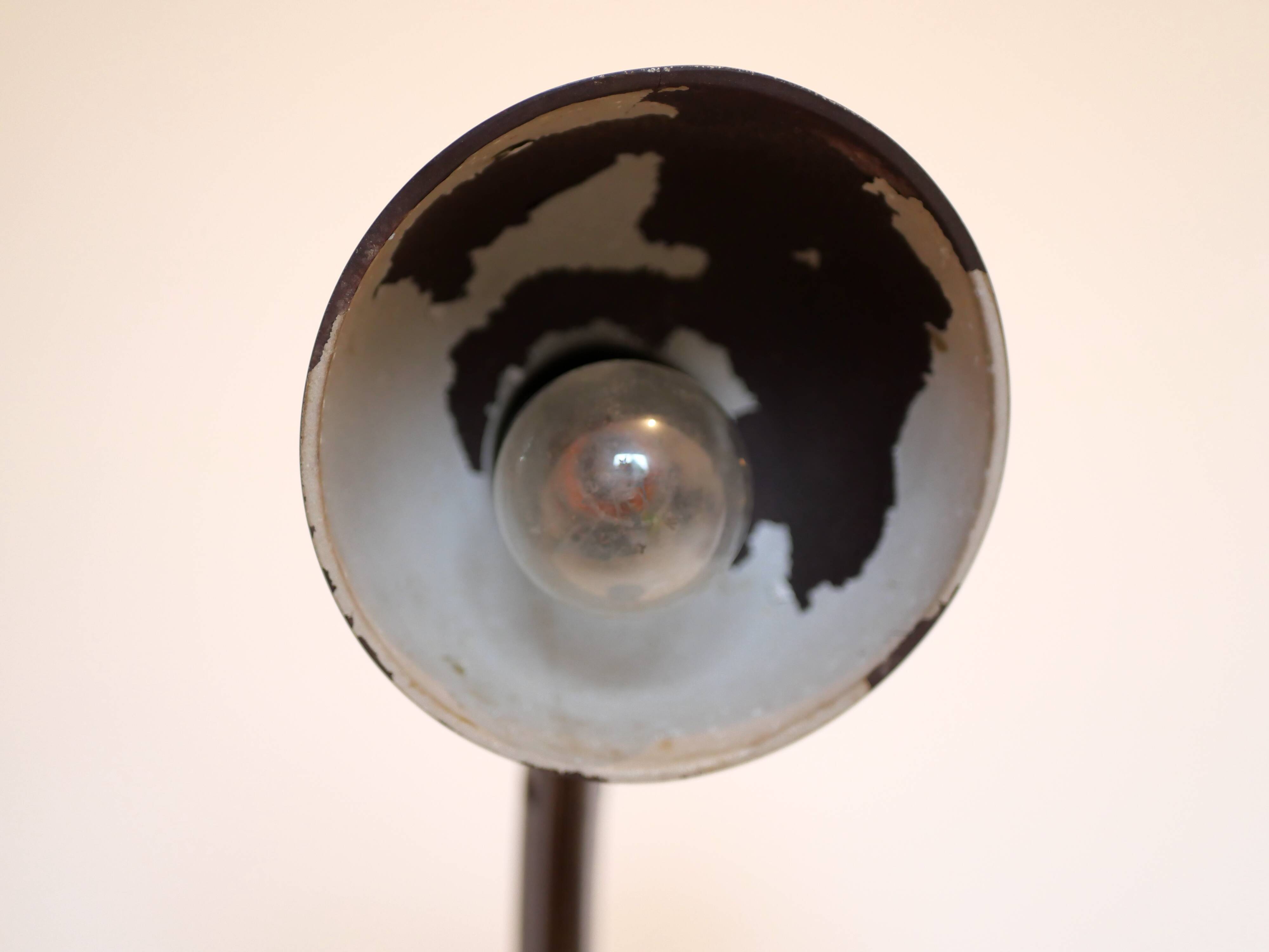 Lampe de bureau soviétique en bakélite