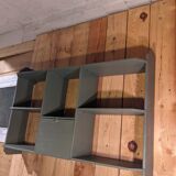 Wall shelf with lockers