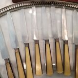 Service 12 art deco knives
