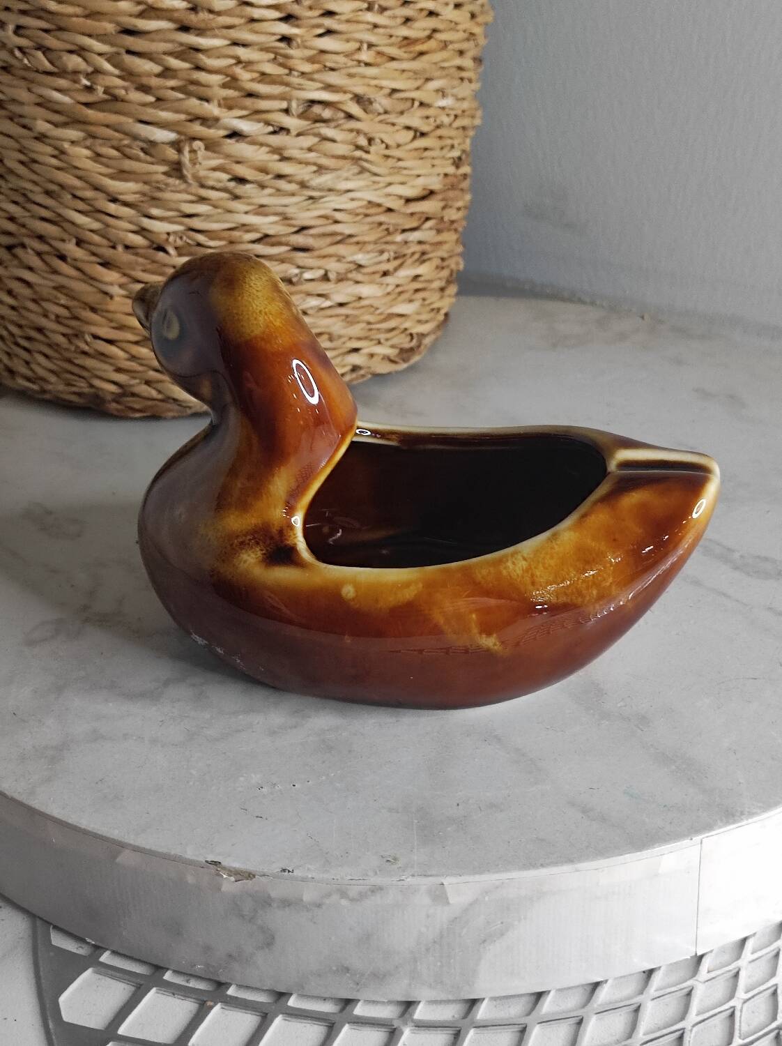 Ceramic duck ashtray