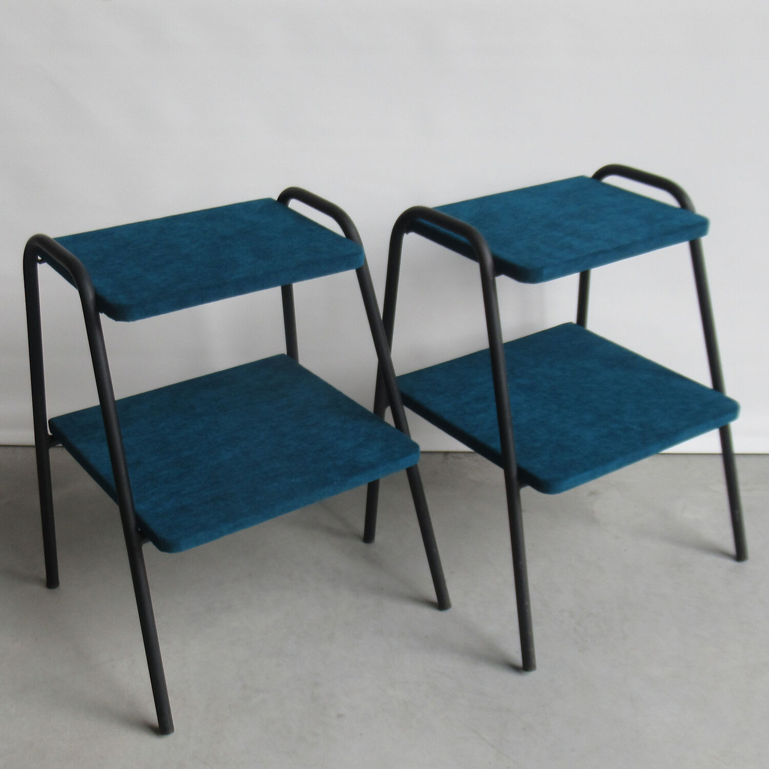 Pair of side tables Pierre Guariche for Meurop 1950