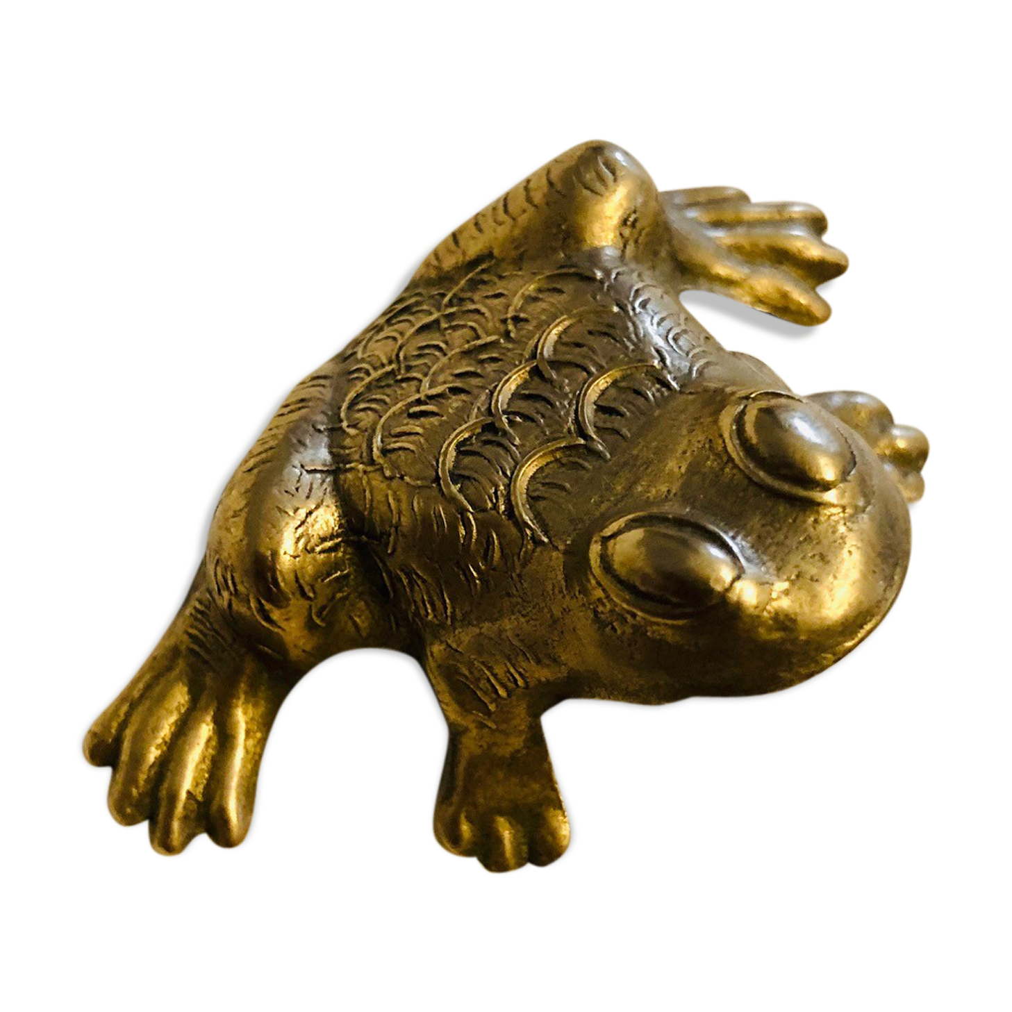 Small brass frog