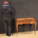Bureau français de style Louis XV du 20ème siècle