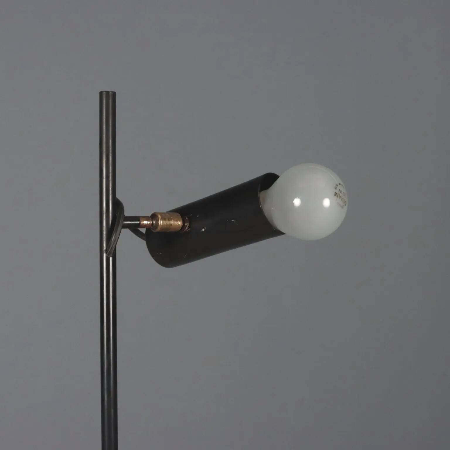 Vintage floor lamp in aluminium and metal, design, Italy, 1960s