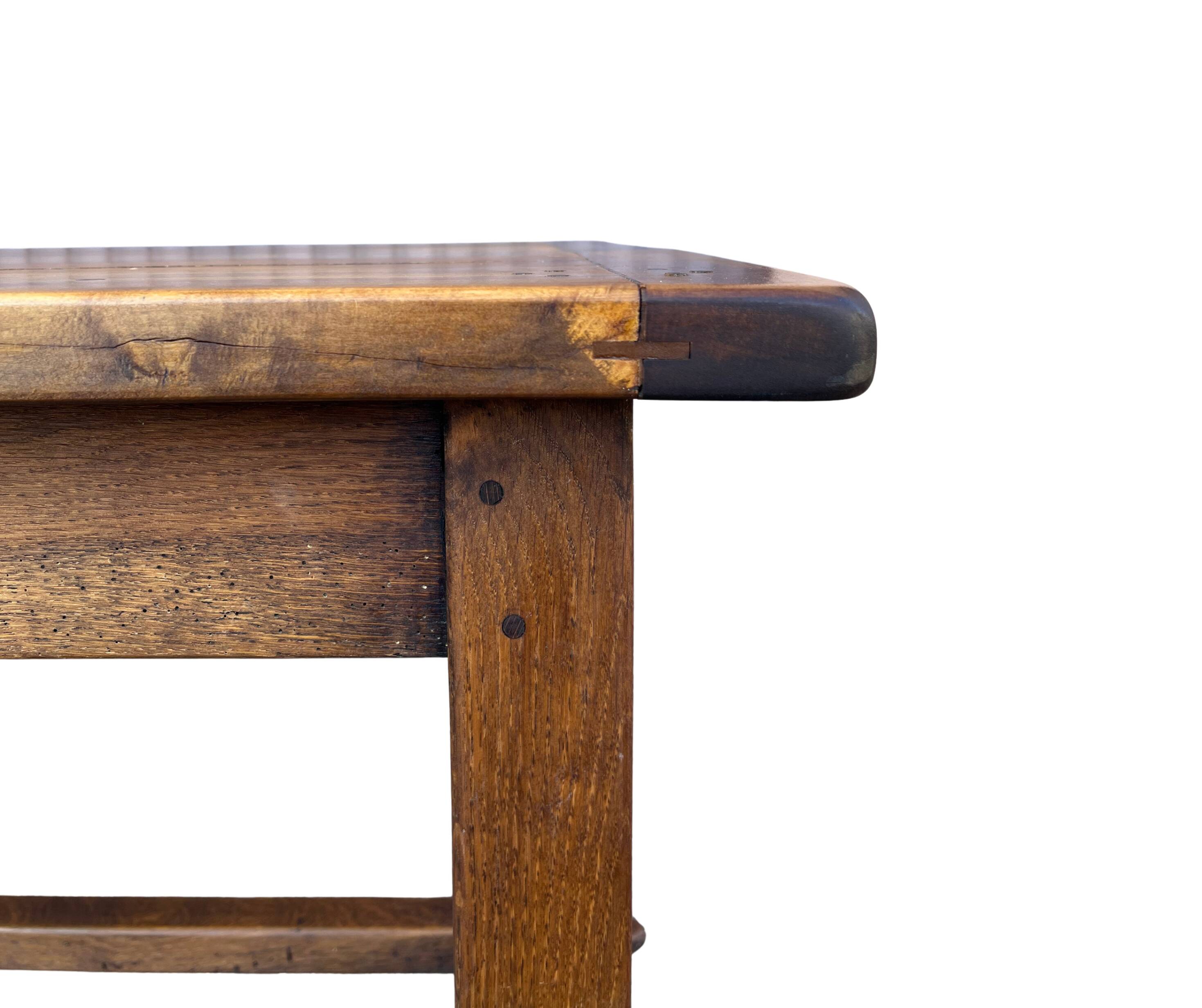 Table de ferme en bois massif - bois pommier sauvage